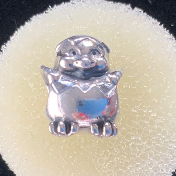 Authentic Pandora Sterling Silver Easter Chick Charm Hatching Egg 925 ALE - EUC! - Picture 1 of 3